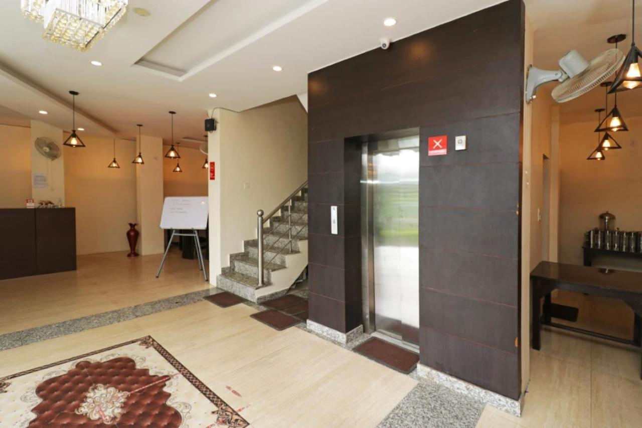 Hotel Mirage Residency - Hill View Hotel In דרמסאלה מראה חיצוני תמונה
