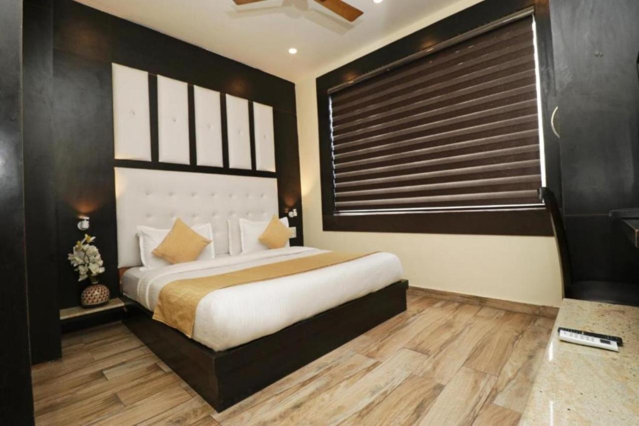 Hotel Mirage Residency - Hill View Hotel In דרמסאלה מראה חיצוני תמונה